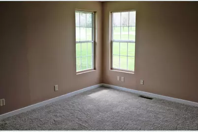 17129 Murray Road, Mount Vernon, OH 43050 - Photo 9