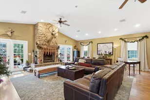 3267 Columbus St, Grove City, OH 43123 - Photo 23