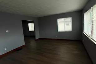 1398 Matthias Dr, Columbus, OH 43224 - Photo 9