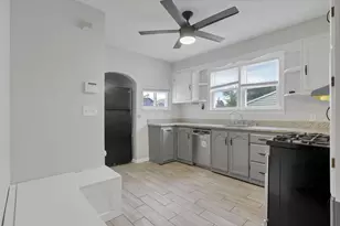 438 Clarendon St, Newark, OH 43055 - Photo 9