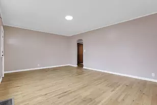 438 Clarendon St, Newark, OH 43055 - Photo 7