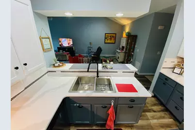 4353 Parkway Centre Drive #31, Grove City, OH 43123 - Photo 9