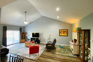 4353 Parkway Centre Dr, Grove City, OH 43123 - Photo 5