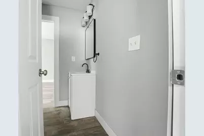 346 S Wheatland Avenue, Columbus, OH 43204 - Photo 11