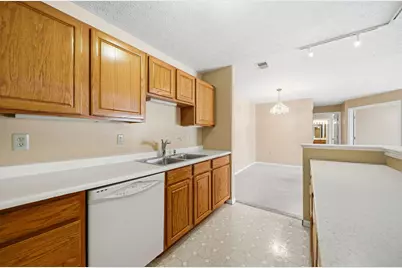 6755 Meadow Creek Drive #103, Columbus, OH 43235 - Photo 5