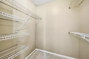 6755 Meadow Creek Dr, Columbus, OH 43235 - Photo 27