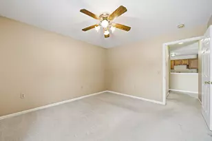 6755 Meadow Creek Dr, Columbus, OH 43235 - Photo 25