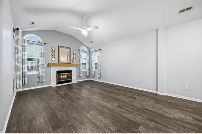 1393 Cascade Drive #19, Grove City, OH 43123 - Photo 7