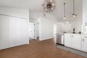 2718 Proclamation Way, Columbus, OH 43207 - Photo 11