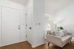 2718 Proclamation Way, Columbus, OH 43207 - Photo 3