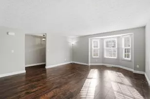 1683 St Albans Ct, Columbus, OH 43220 - Photo 11