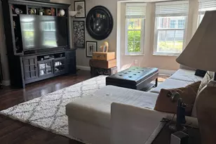 1683 St Albans Ct, Columbus, OH 43220 - Photo 9