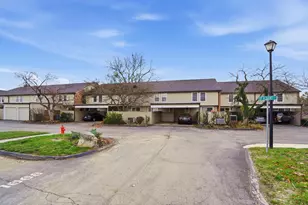 1683 St Albans Ct, Columbus, OH 43220 - Photo 51