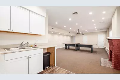 2582 Cleveland Avenue, Columbus, OH 43211 - Photo 17