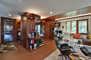 415 E South St, Worthington, OH 43085 - Photo 11