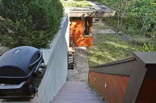 415 E South St, Worthington, OH 43085 - Photo 93