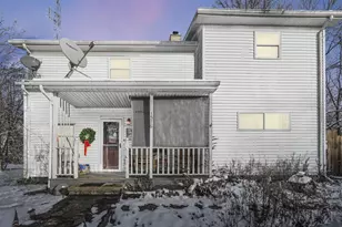 1576 Miami Trace Rd SE, Washington Court House, OH 43160 - Photo 3
