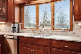 5110 Wilshire Dr, Zanesville, OH 43701 - Photo 15