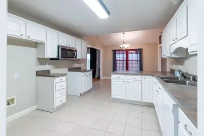 7909 Court Ridge Lane, Fairborn, OH 45324 - Photo 9