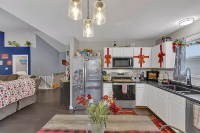 1592 Magoffin Avenue, Columbus, OH 43207 - Photo 13