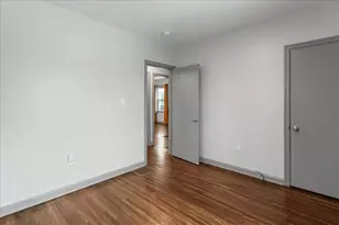 1357 Genessee Ave, Columbus, OH 43211 - Photo 17