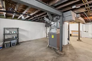 1357 Genessee Ave, Columbus, OH 43211 - Photo 19