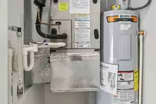 489 Lilley Ave, Columbus, OH 43205 - Photo 11