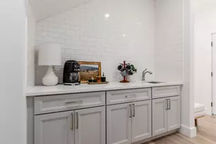 547 Berkeley Rd, Columbus, OH 43205 - Photo 17