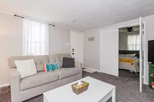 132 Washington Ave, Urbana, OH 43078 - Photo 3