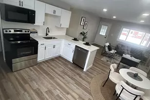 1861 Alvason Ave, Columbus, OH 43219 - Photo 15