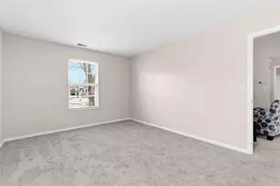 8574 Victoria Meadow Ln, Reynoldsburg, OH 43068 - Photo 19