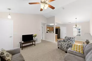 8574 Victoria Meadow Ln, Reynoldsburg, OH 43068 - Photo 7