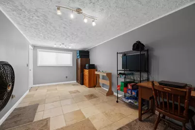 5326 Adderley Avenue, Columbus, OH 43232 - Photo 19