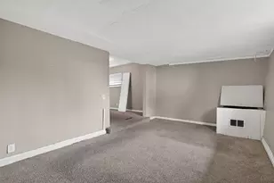 2029 Jermain Dr, Columbus, OH 43219 - Photo 11