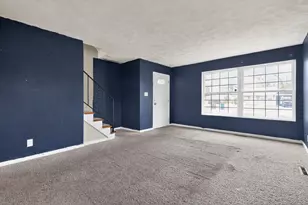 2029 Jermain Dr, Columbus, OH 43219 - Photo 9