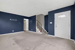 2029 Jermain Dr, Columbus, OH 43219 - Photo 7