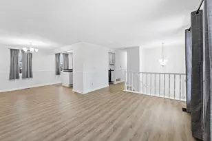 2337 Warfield Dr, Grove City, OH 43123 - Photo 7