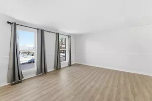 2337 Warfield Dr, Grove City, OH 43123 - Photo 9