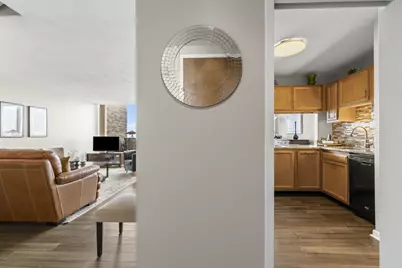 1000 Urlin Avenue #2007, Columbus, OH 43212 - Photo 5