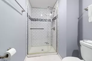 1000 Urlin Ave, Columbus, OH 43212 - Photo 29