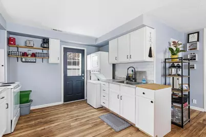 2063 Willowood Drive S, Ontario, OH 44906 - Photo 11