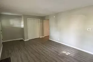 11 E Kelso Rd, Columbus, OH 43202 - Photo 5