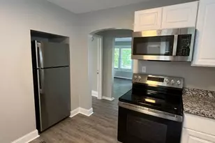 11 E Kelso Rd, Columbus, OH 43202 - Photo 13