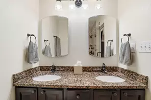 140 Greenglade Ave, Worthington, OH 43085 - Photo 17