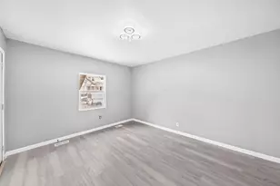 354 S Harris Ave, Columbus, OH 43204 - Photo 5