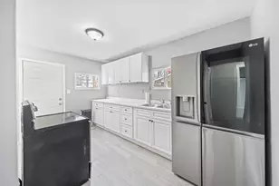 354 S Harris Ave, Columbus, OH 43204 - Photo 3