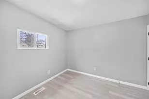 354 S Harris Ave, Columbus, OH 43204 - Photo 17