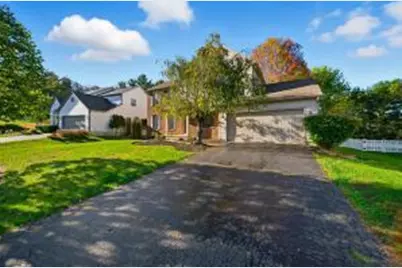 7559 Burgstresser Court, Canal Winchester, OH 43110 - Photo 3