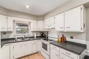 582 E Lincoln Ave, Columbus, OH 43214 - Photo 27