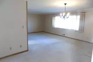 1743 Ardleigh Rd, Columbus, OH 43221 - Photo 5